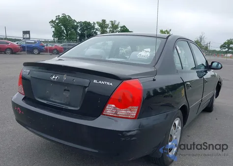 2005 Hyundai Elantra Gls/Gt z USA, uszkodzony, nr VIN KMHDN46DX5U100087